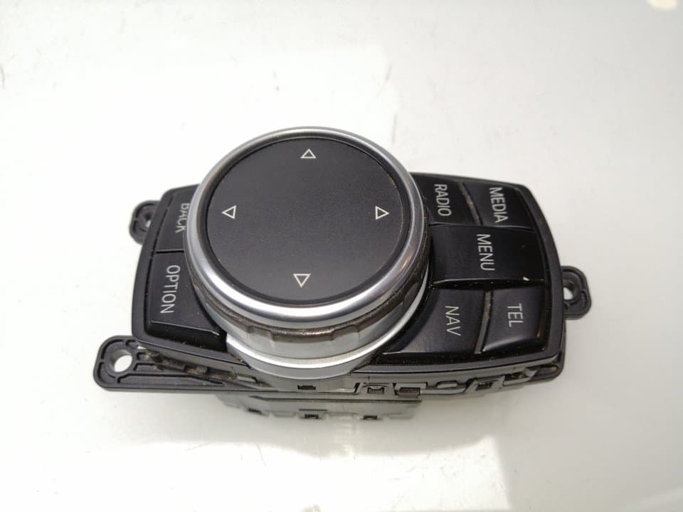 Mando multifuncion BMW 5 TOURING (F11) 520 D XDRIVE (2011 - 2017) 2000CCM 4