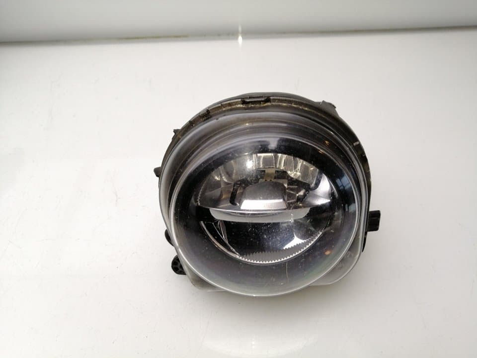 Faro antiniebla derecho BMW 5 TOURING (F11) 520 D XDRIVE (2011 - 2017) 2000CCM 4