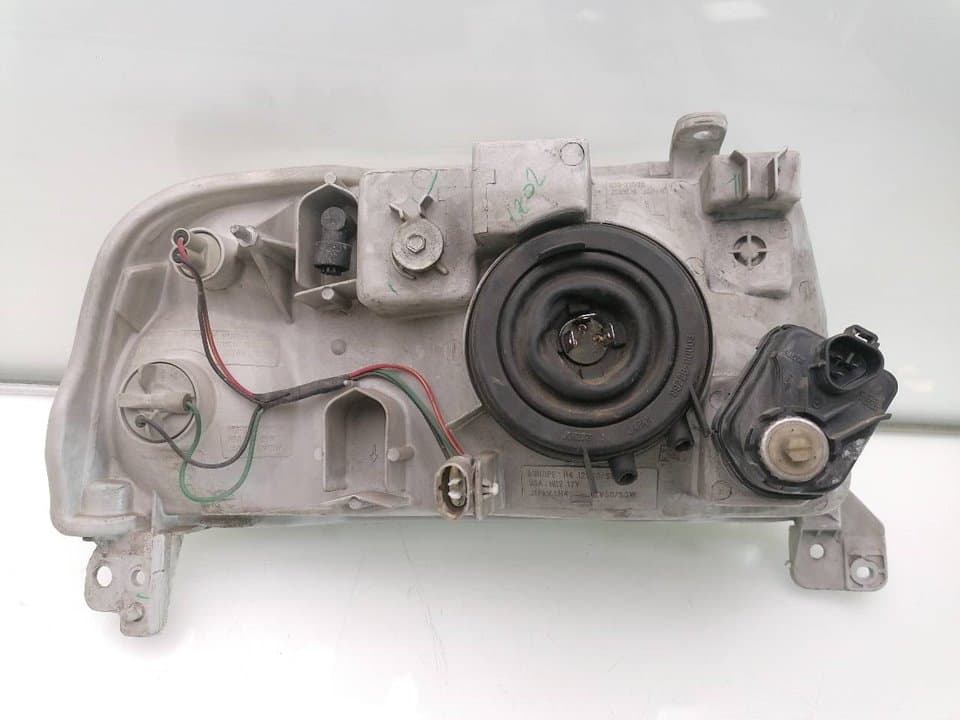 Faro izquierdo SUZUKI GRAND VITARA 5 PUERTAS SQ (FT) 3