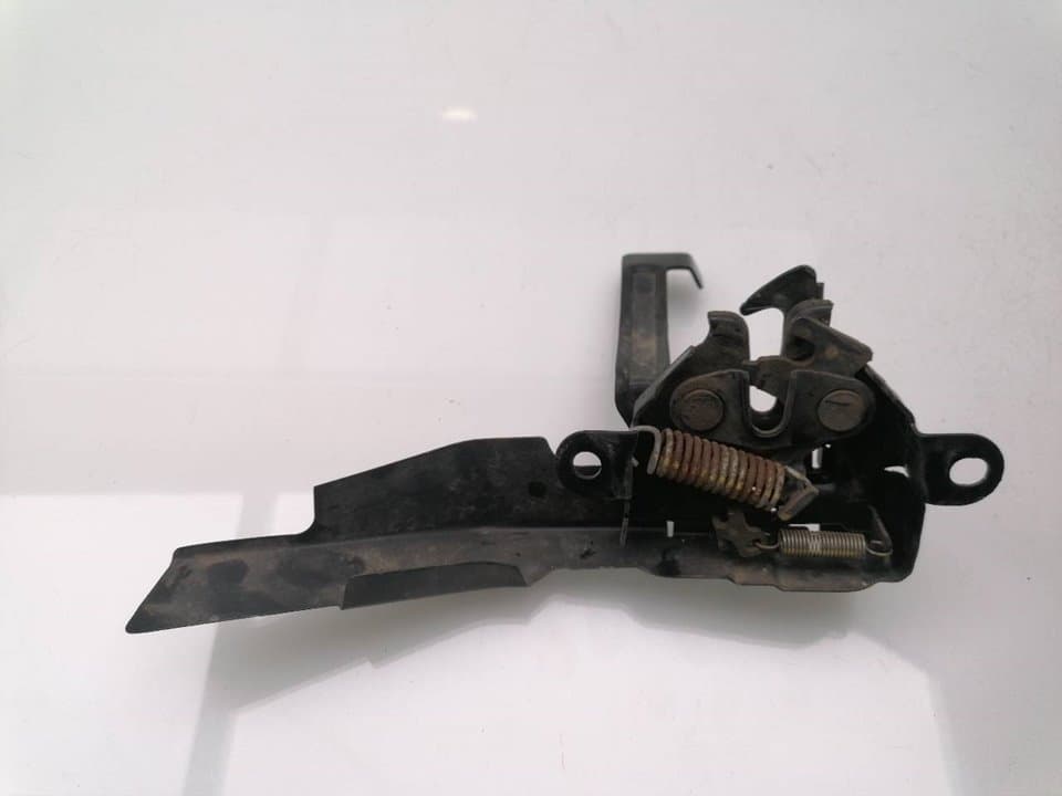 Cerradura capot TOYOTA HILUX (GUN1) 3