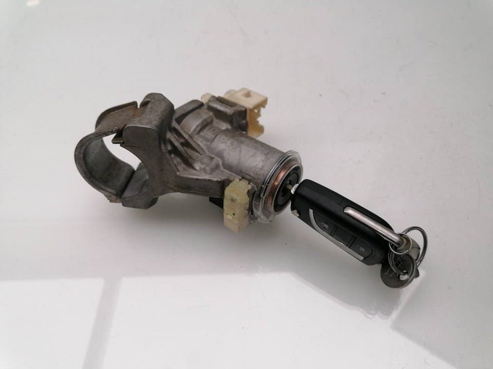 Conmutador de arranque TOYOTA HILUX (GUN1) 2