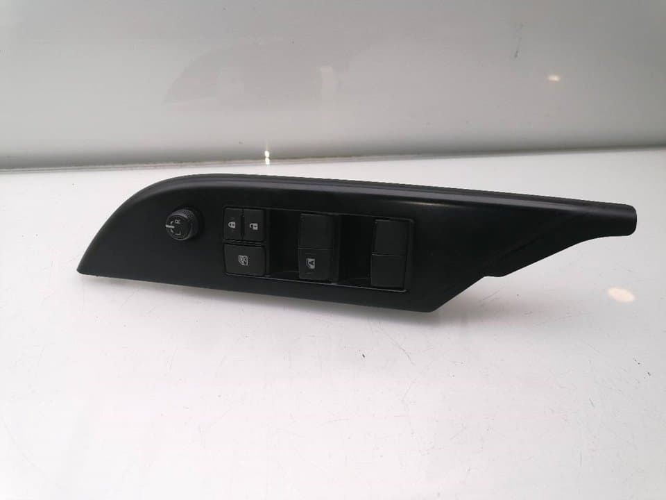 Mando elevalunas delantero izquierdo TOYOTA HILUX (GUN1) 3