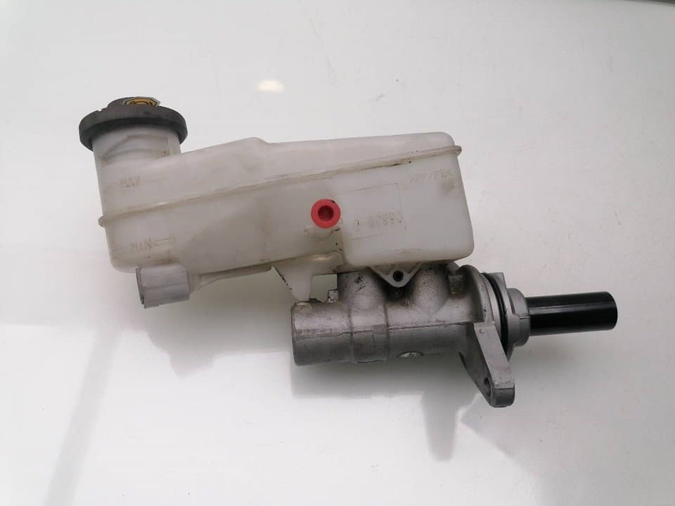 Bomba freno TOYOTA HILUX (GUN1) 5