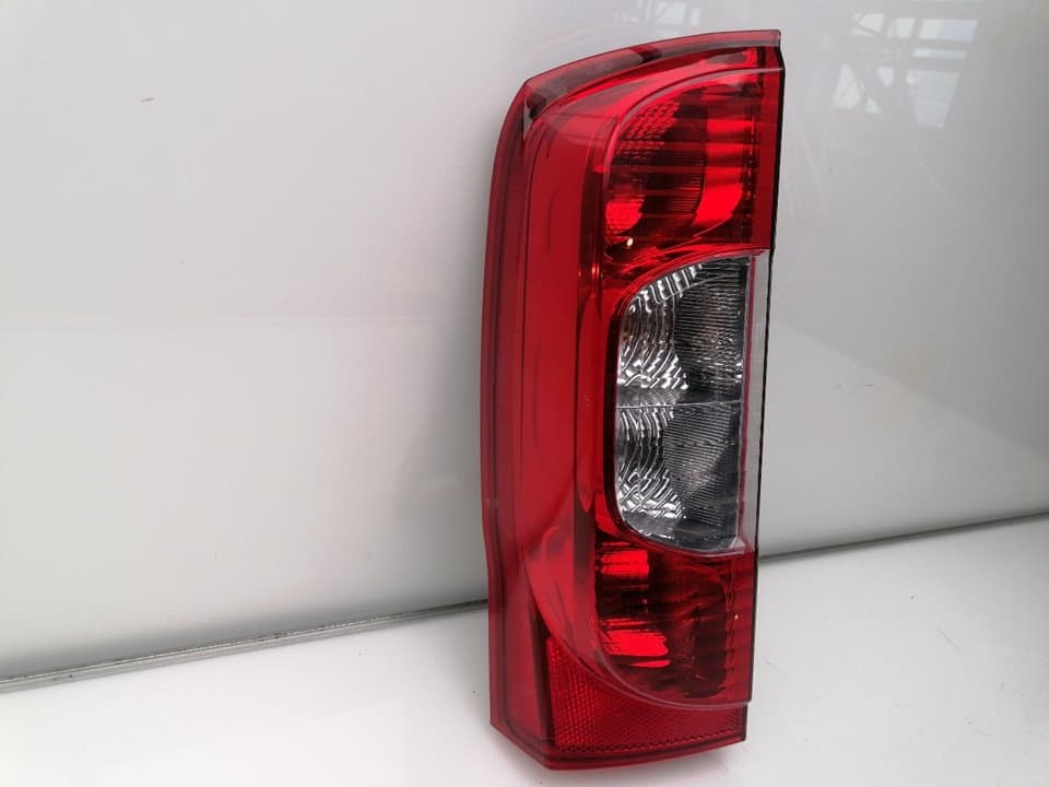 Piloto trasero izquierdo FIAT FIORINO 5