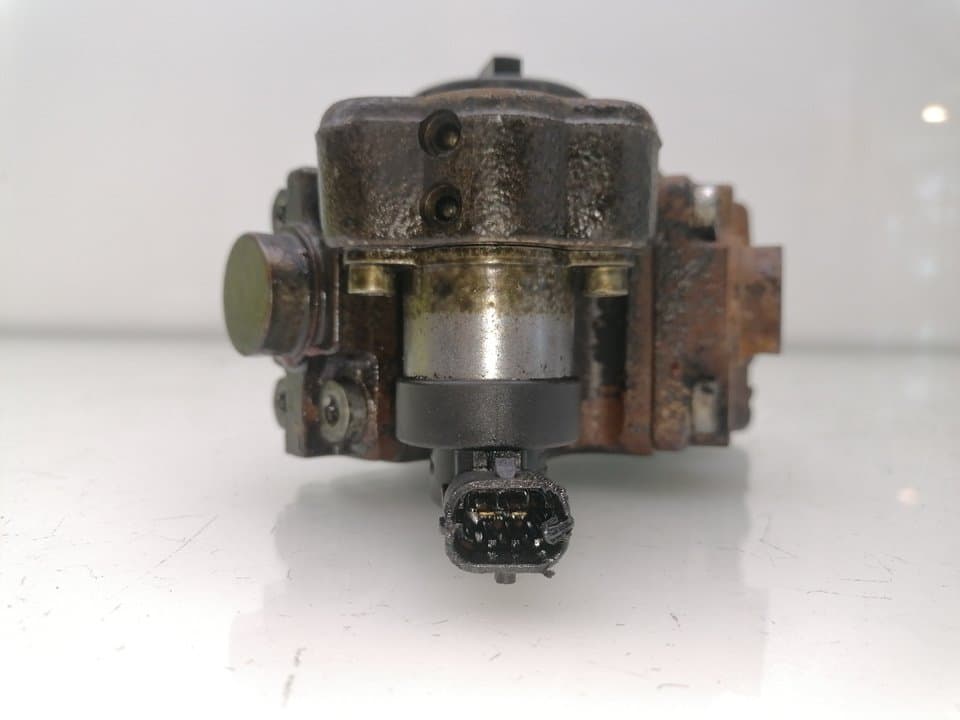 Bomba inyeccion FIAT PUNTO (199) 3