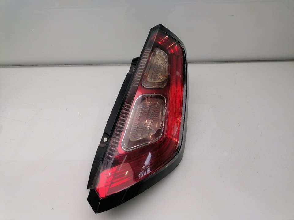 Piloto trasero derecho FIAT PUNTO (199)