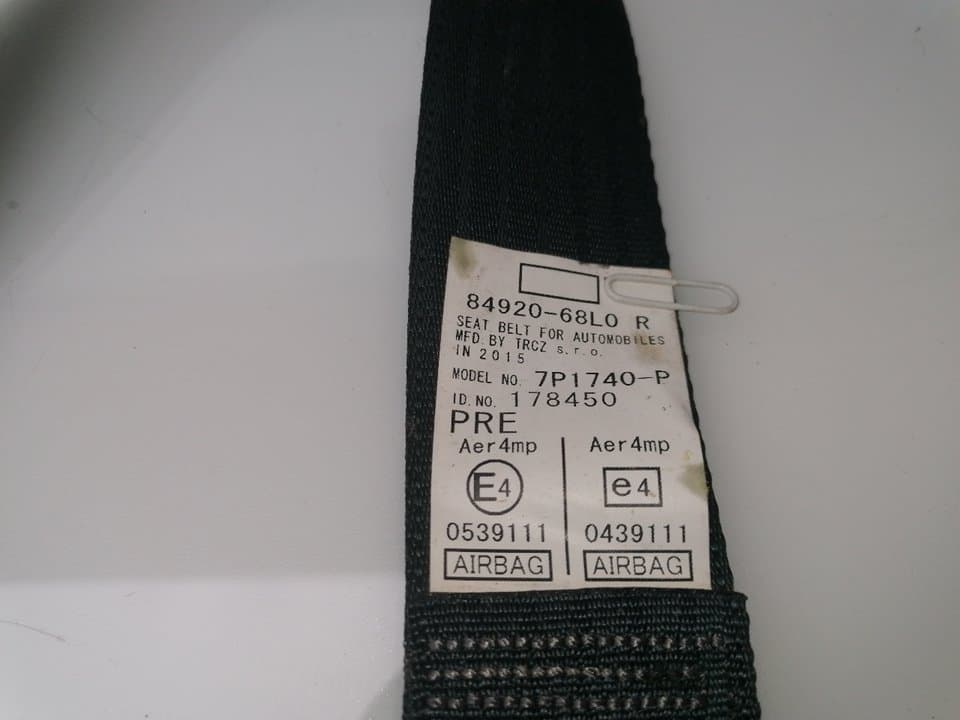 Cinturon seguridad delantero derecho SUZUKI SWIFT (AZ)