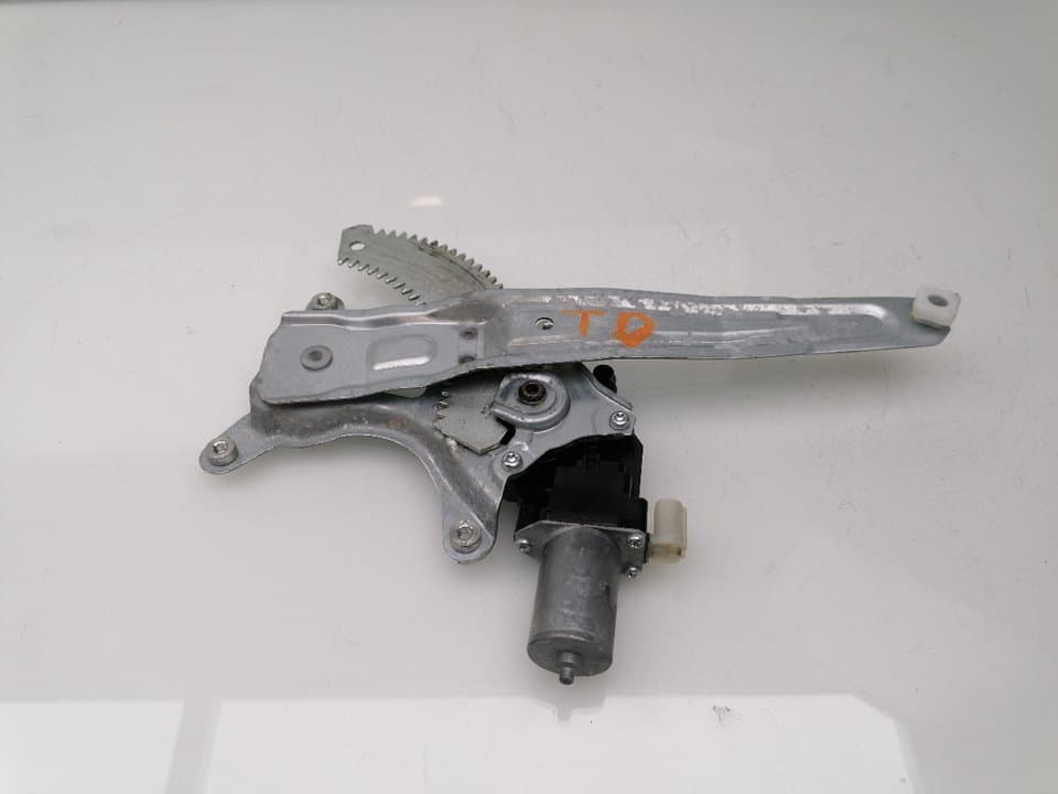 Elevalunas trasero derecho SUZUKI SWIFT (AZ) 4