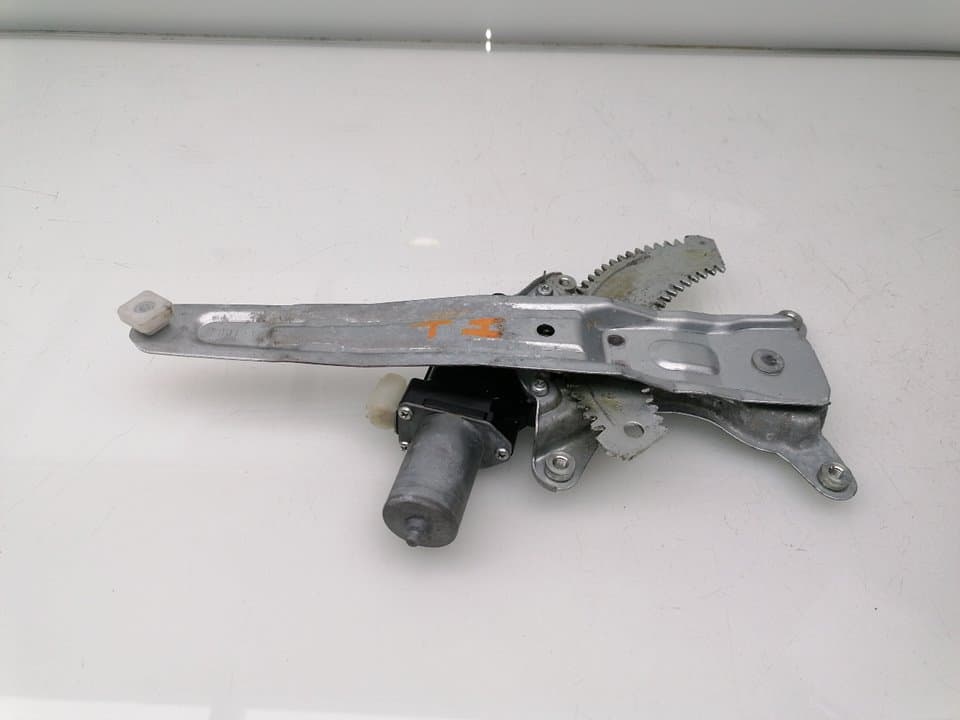 Elevalunas trasero izquierdo SUZUKI SWIFT (AZ)