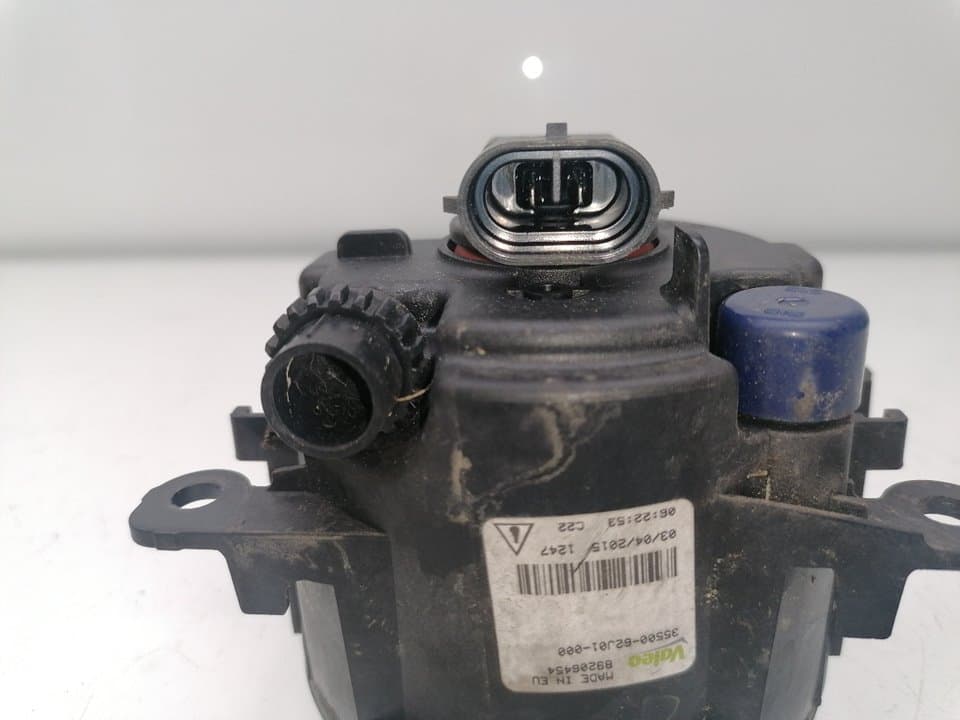 Faro antiniebla derecho SUZUKI SWIFT (AZ)