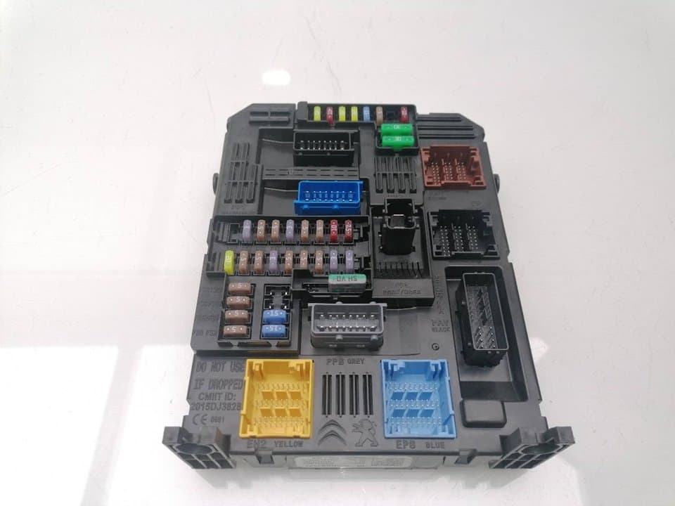 Caja reles / fusibles CITROEN C3 AIRCROSS