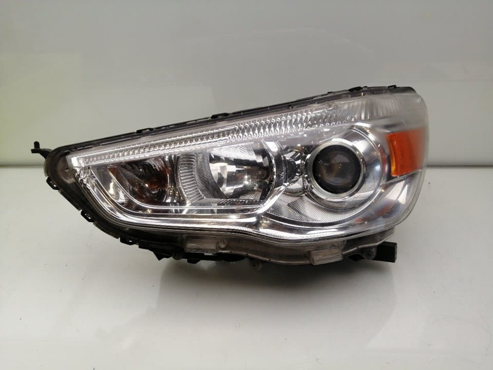 Faro izquierdo MITSUBISHI ASX (GA_W_)