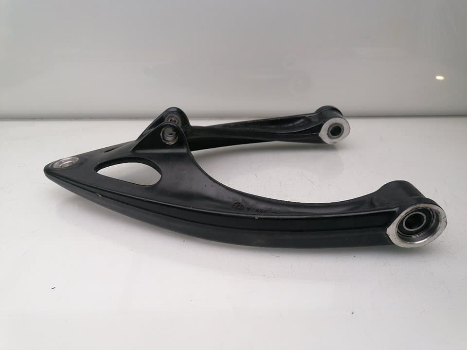Brazo suspension inferior delantero derecho BMW R 1200 RT 4