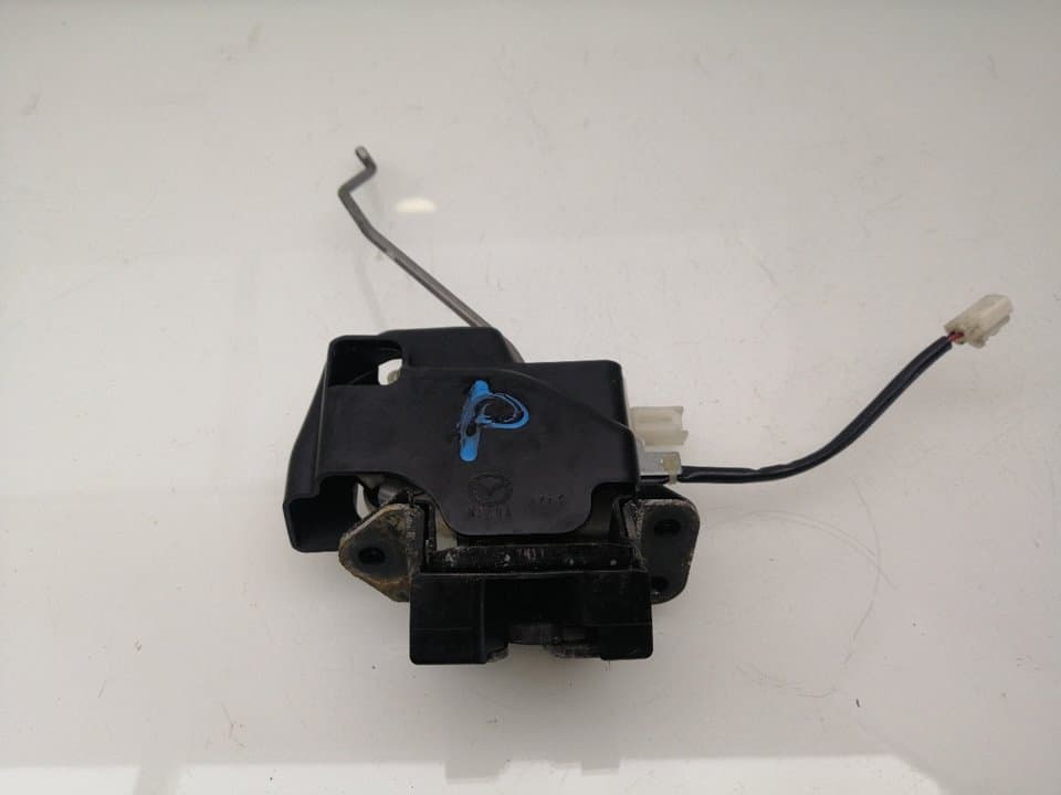 Cerradura maletero / porton MAZDA CX-7 (ER)