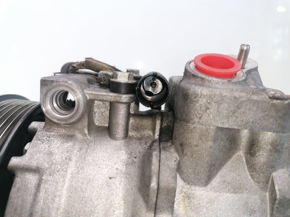 Recambio MERCEDES-BENZ CLASE E (W210) ref. A0012305511 4