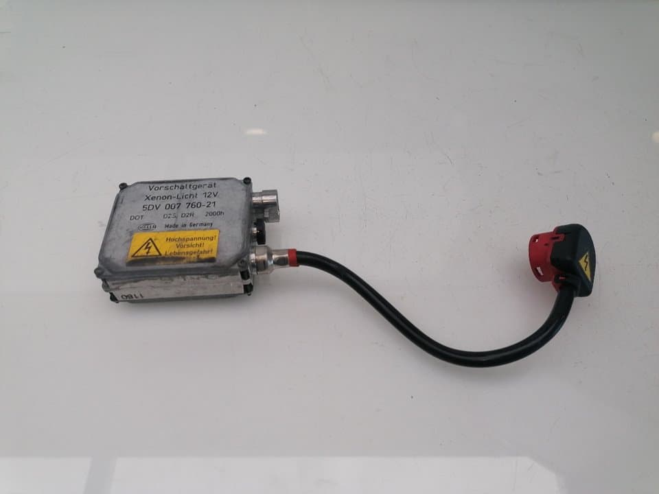 Centralita faros xenon MERCEDES-BENZ CLASE E (W210) 4