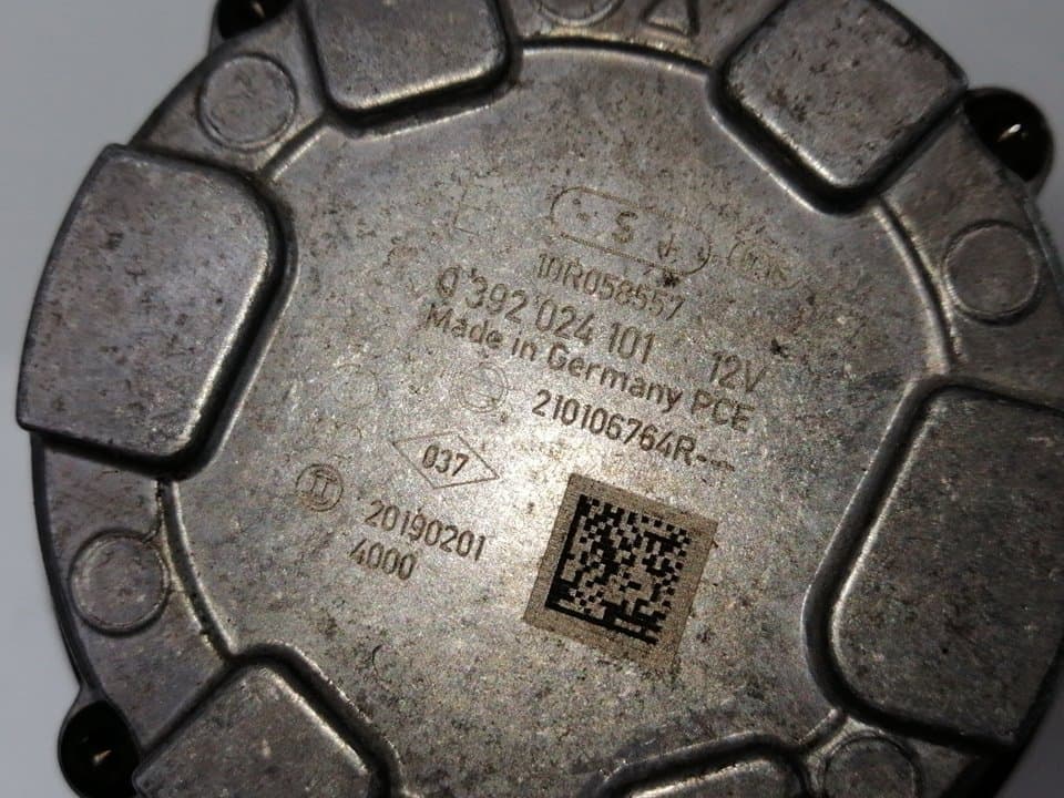 Bomba agua RENAULT MEGANE IV BERLINA 5P 2