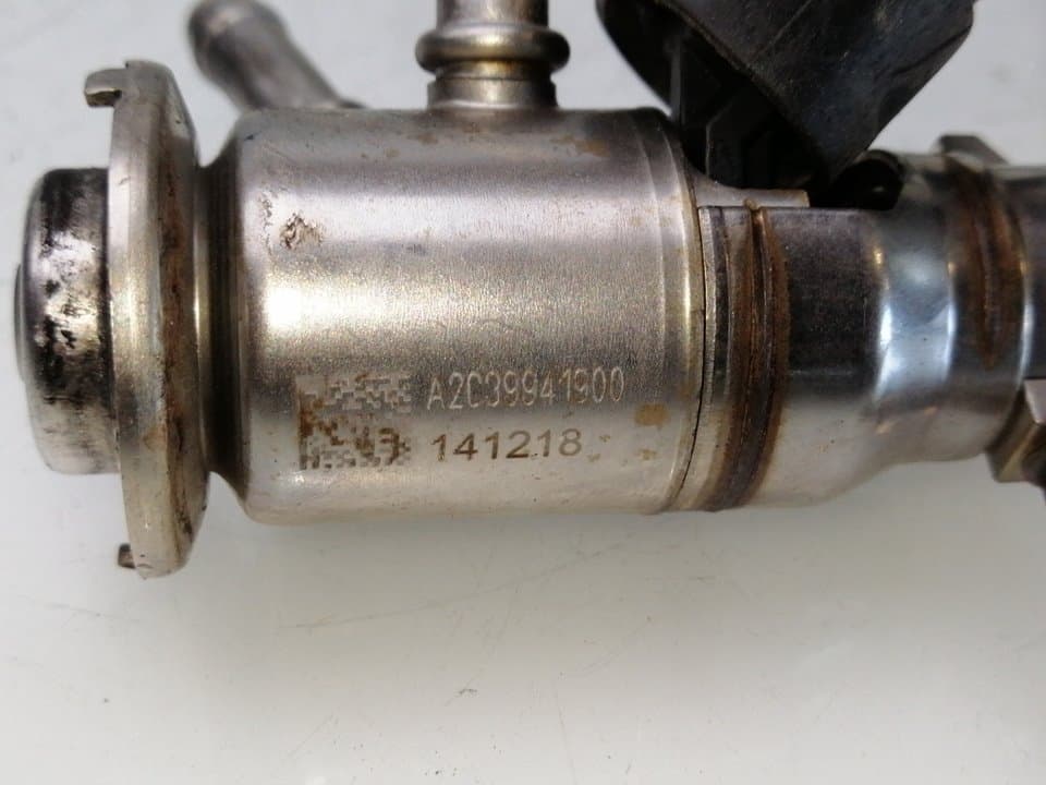 Inyector adblue RENAULT MEGANE IV BERLINA 5P 3