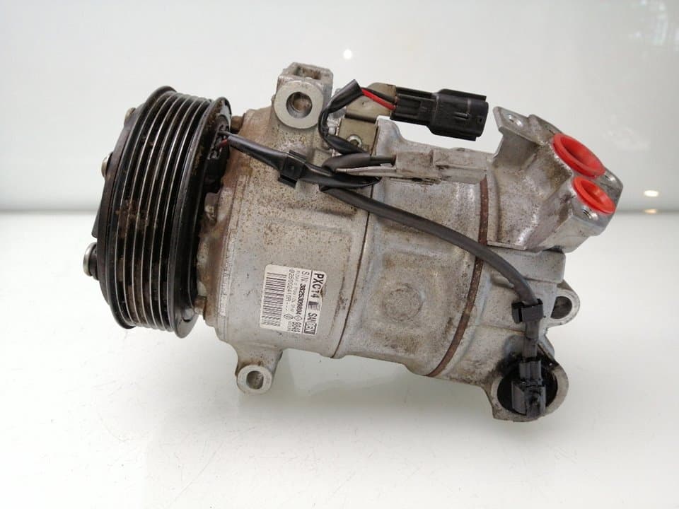 Recambio RENAULT MEGANE IV BERLINA 5P ref. 926002410R 4