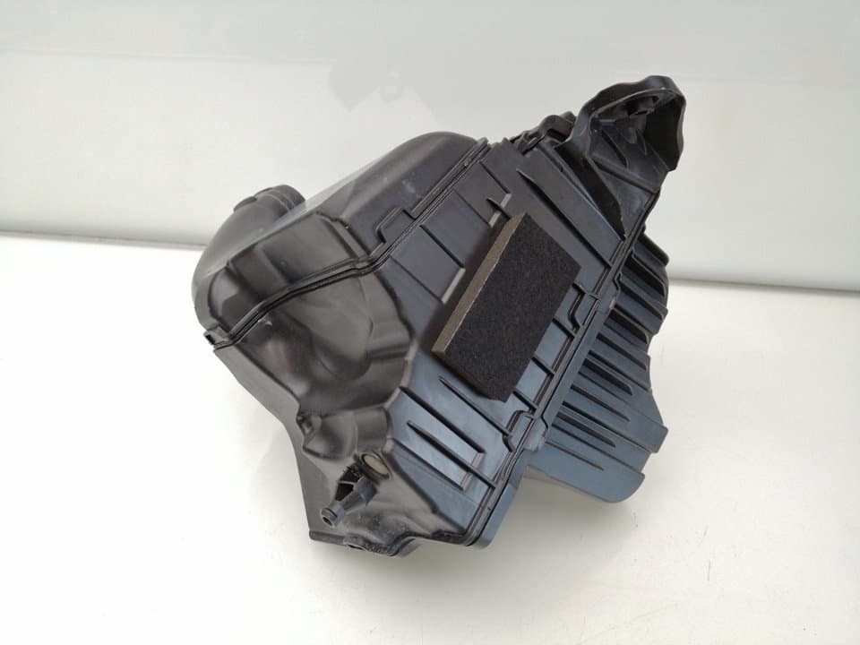 Caja filtro aire RENAULT MEGANE IV BERLINA 5P