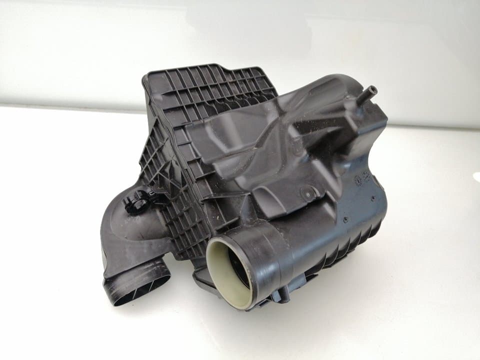 Caja filtro aire RENAULT MEGANE IV BERLINA 5P 3