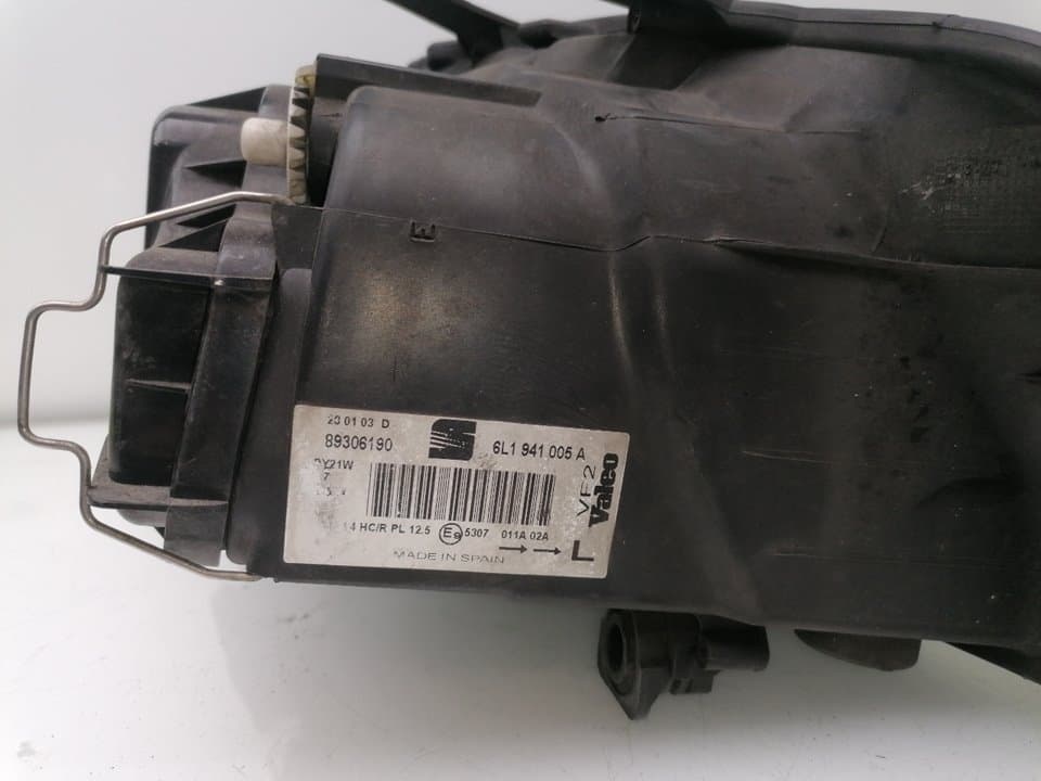 Faro izquierdo SEAT IBIZA (6L1) 3