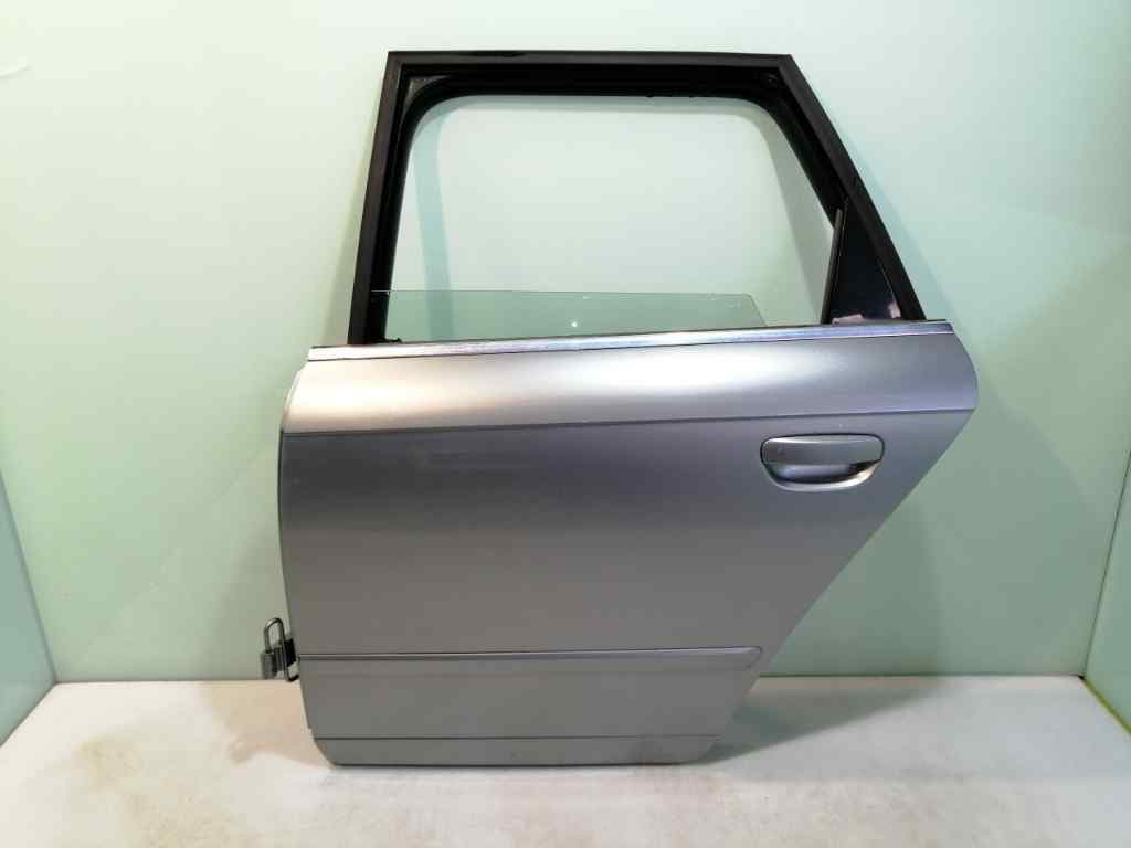 Puerta trasera izquierda AUDI A4 AVANT (B5)