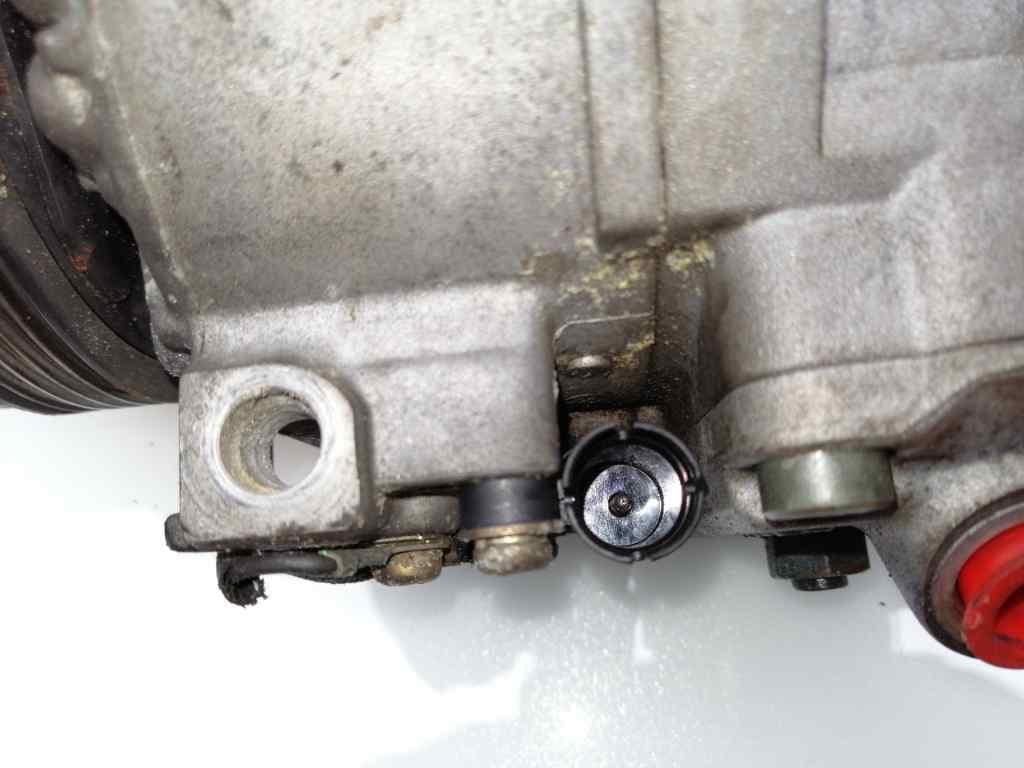 Recambio BMW SERIE 5 BERLINA (E39) ref. 64526914370 3
