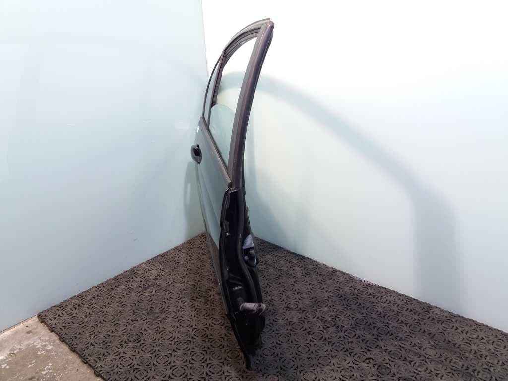 Puerta trasera derecha BMW SERIE 3 BERLINA (E90) 2