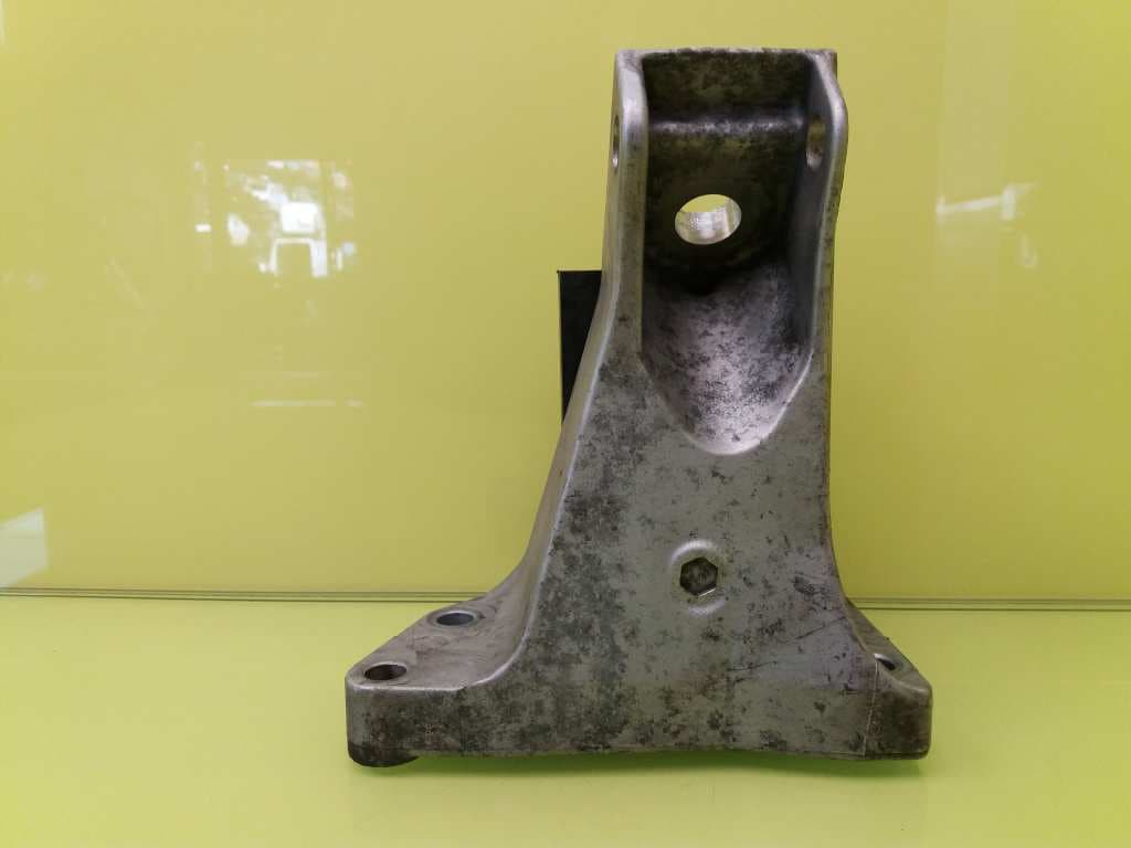 Soporte motor MITSUBISHI MONTERO PININ (H60/H70) 4