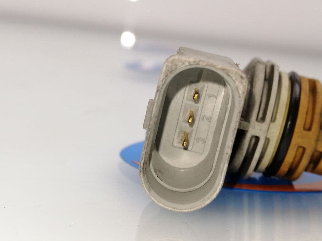 Sensor VOLKSWAGEN GOLF V BERLINA (1K1) 2