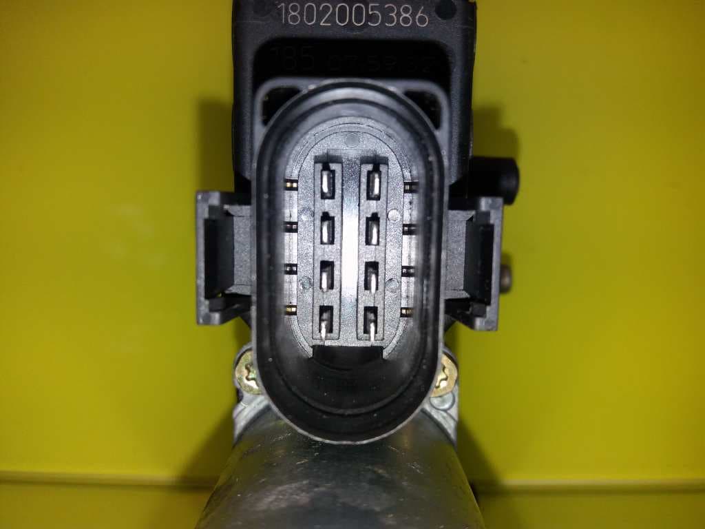 Motor elevalunas delantero izquierdo AUDI A6 BERLINA (4F2) 4