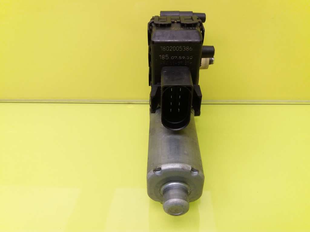 Motor elevalunas delantero izquierdo AUDI A6 BERLINA (4F2) 2