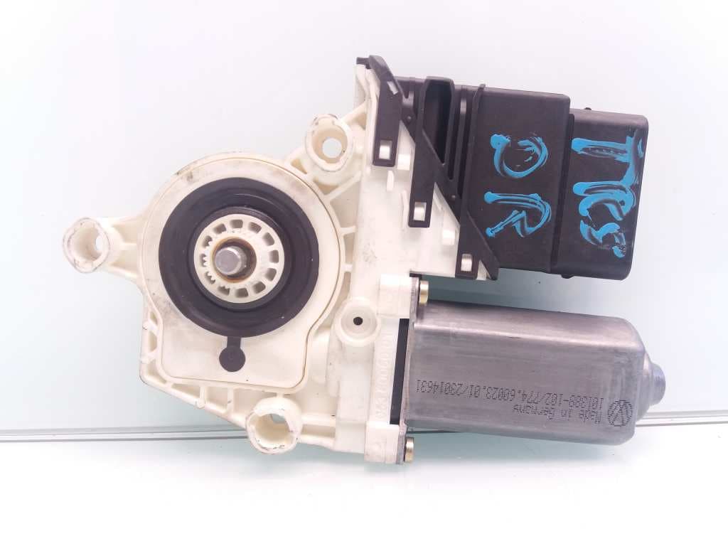 Motor elevalunas trasero derecho SEAT LEON (1M1) 3