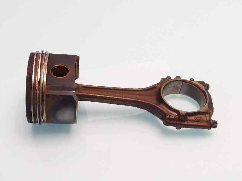 Piston SEAT LEON (1M1) 4