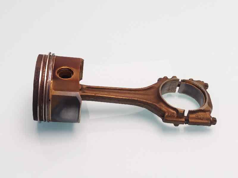 Piston SEAT LEON (1M1) 3