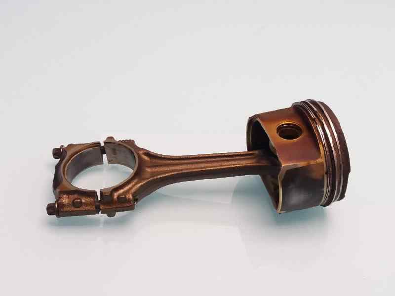 Piston SEAT LEON (1M1) 3