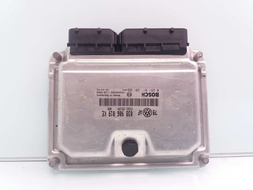 Centralita motor uce VOLKSWAGEN PASSAT VARIANT (3A5)