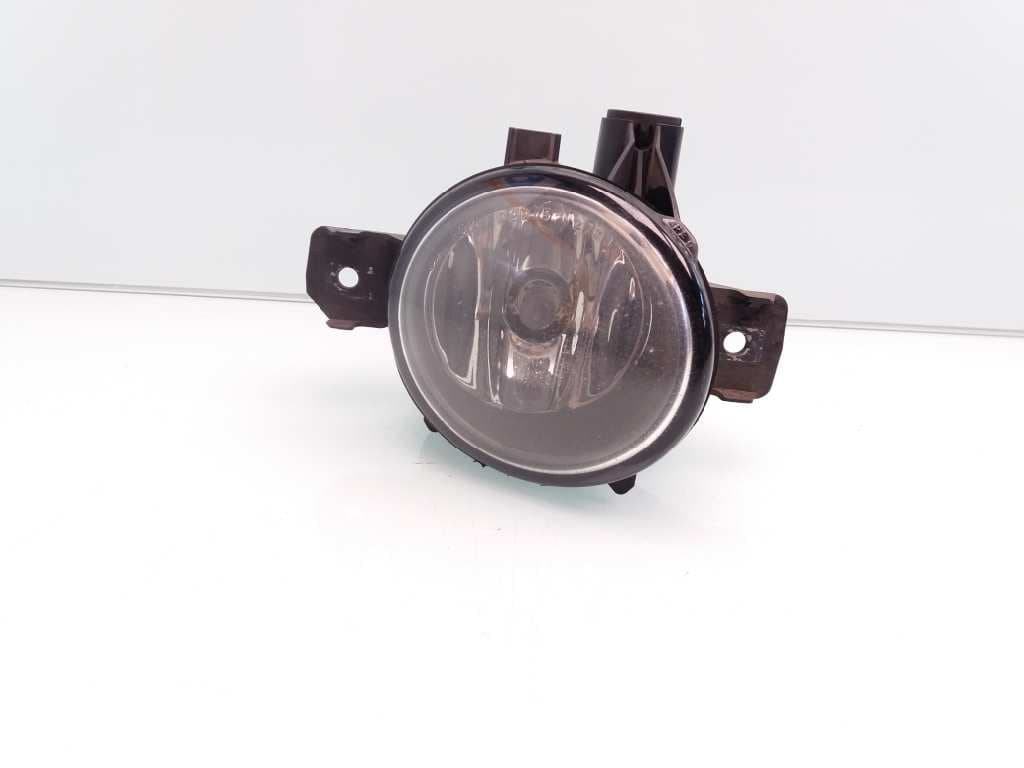 Faro antiniebla derecho BMW SERIE 1 LIM