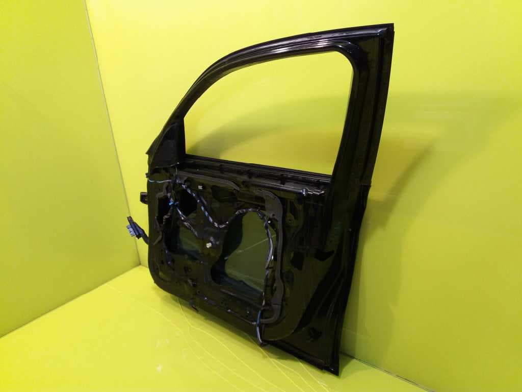 Puerta delantera derecha BMW SERIE 1 LIM 5