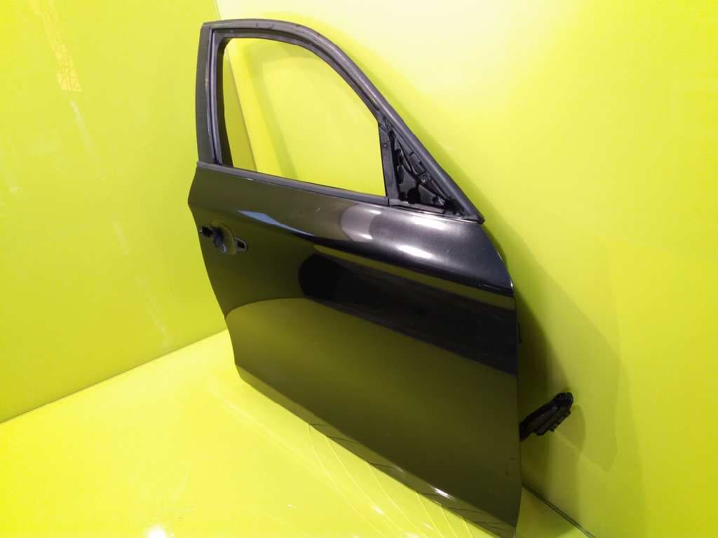 Puerta delantera derecha BMW SERIE 1 LIM 4