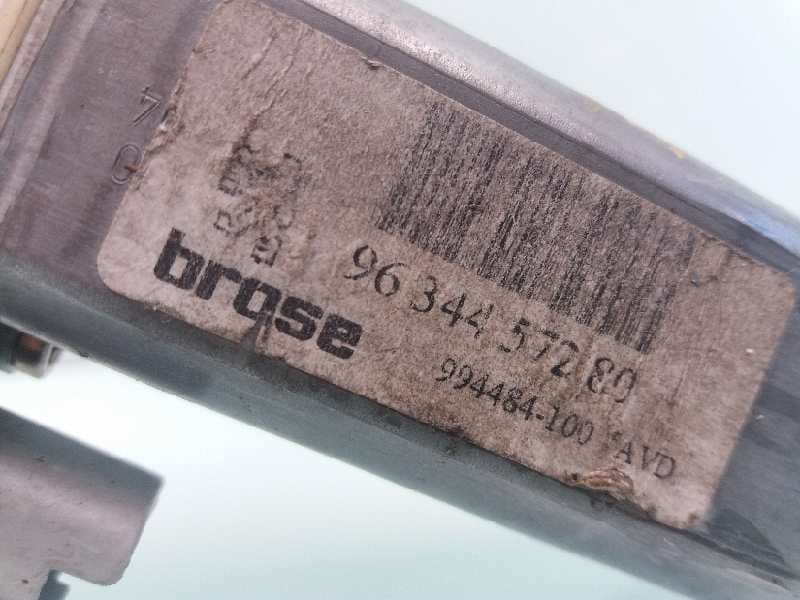 Motor elevalunas delantero derecho PEUGEOT 307 (S1) 3