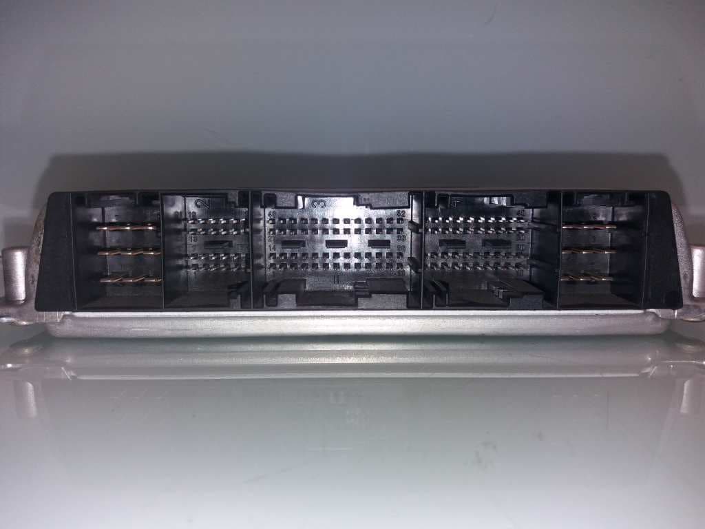 Centralita motor uce AUDI A6 BERLINA (4B2) 4