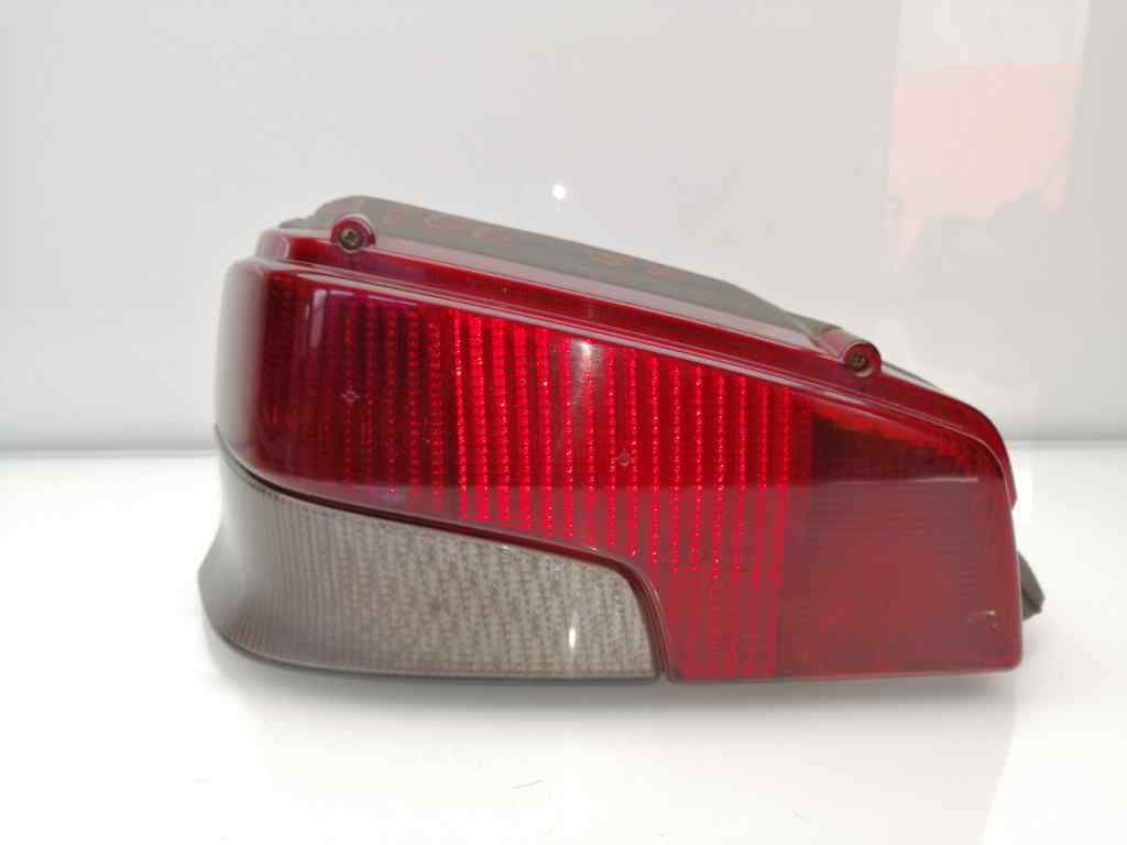 Piloto trasero izquierdo PEUGEOT 106 (S1)