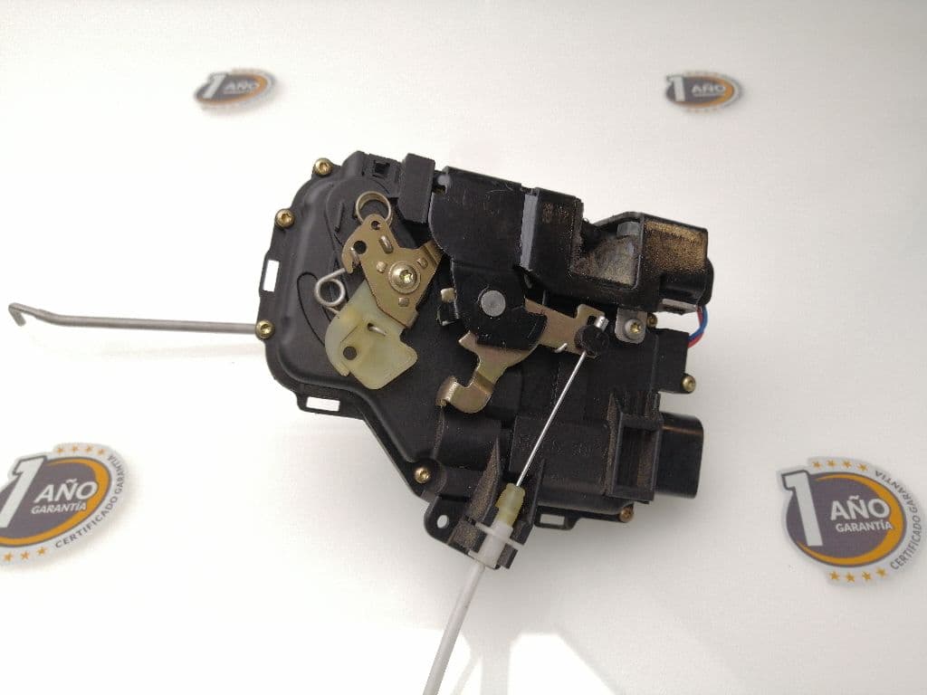 Cerradura puerta delantera derecha AUDI A4 AVANT (8E) 5