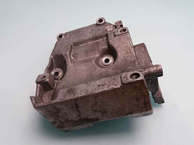 Soporte alternador AUDI A4 AVANT (8E) 5