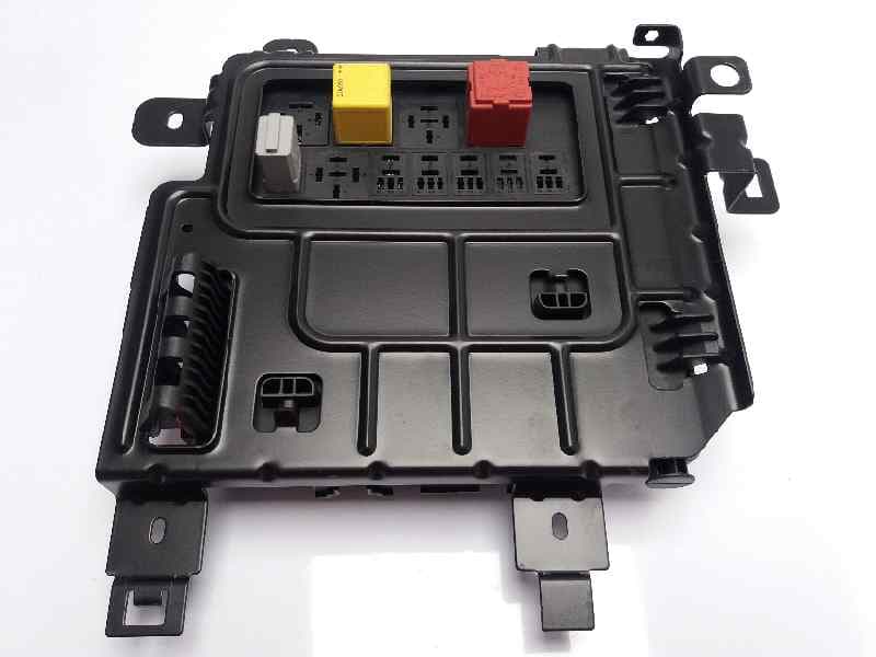 Caja reles / fusibles SAAB 9-3 BERLINA 4