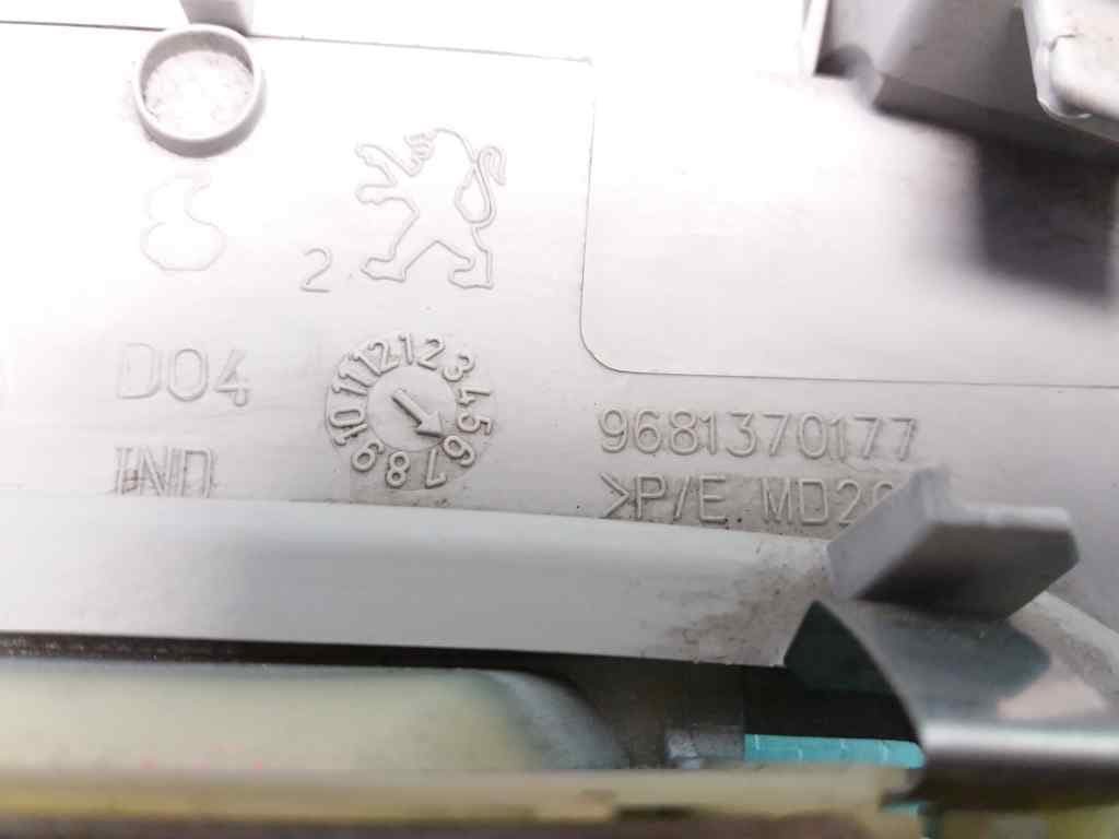 Luz interior PEUGEOT 308 5