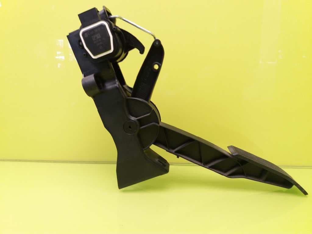 Pedal acelerador MERCEDES-BENZ CLASE B (W246) 3