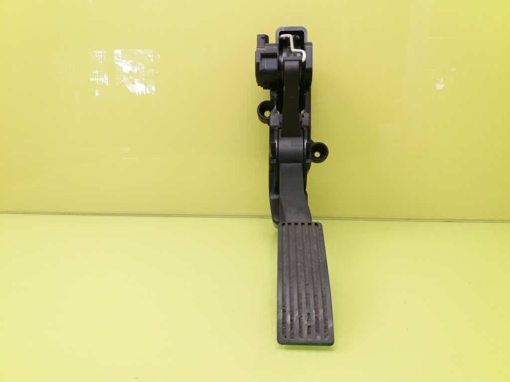 Pedal acelerador MERCEDES-BENZ CLASE B (W246)